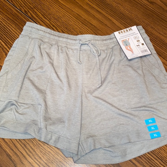 RBX Pants - Woman’s XL RBX Celery color athletic shorts NWT